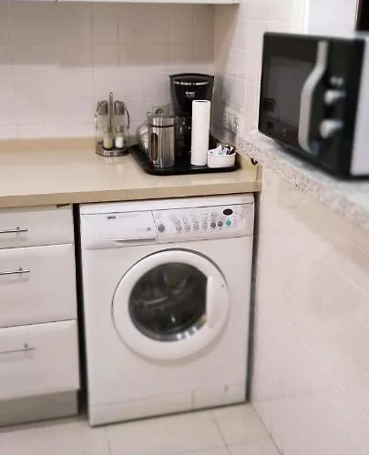 Bevs Ground Floor Roda Golf Apartment!