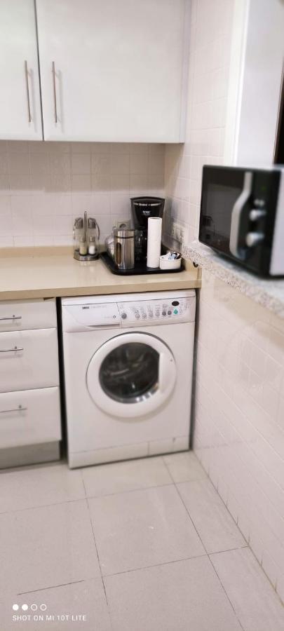 Bevs Ground Floor Roda Golf Apartment!