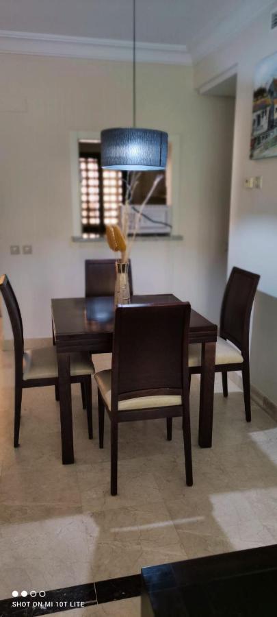 Bevs Ground Floor Roda Golf Apartment! Apartment *